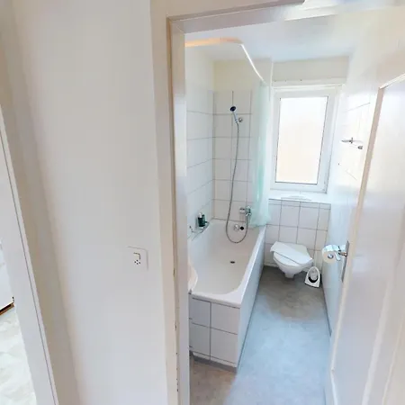 Practical Near Seebach * Цюрих