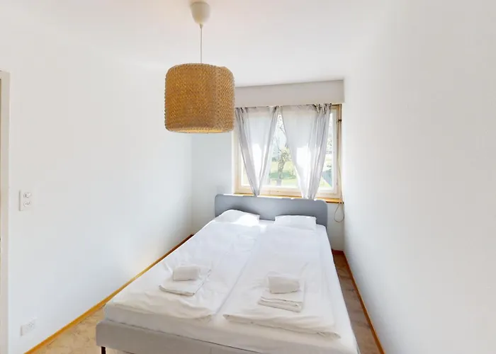 Practical Near Seebach Appartamento Zurigo